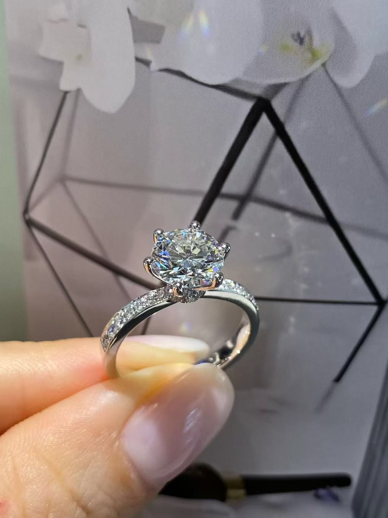 Round Brilliant Pavé Lab Diamond Engagement Ring | 2.08ct D Color | PT950 Solid Platinum | TR00203