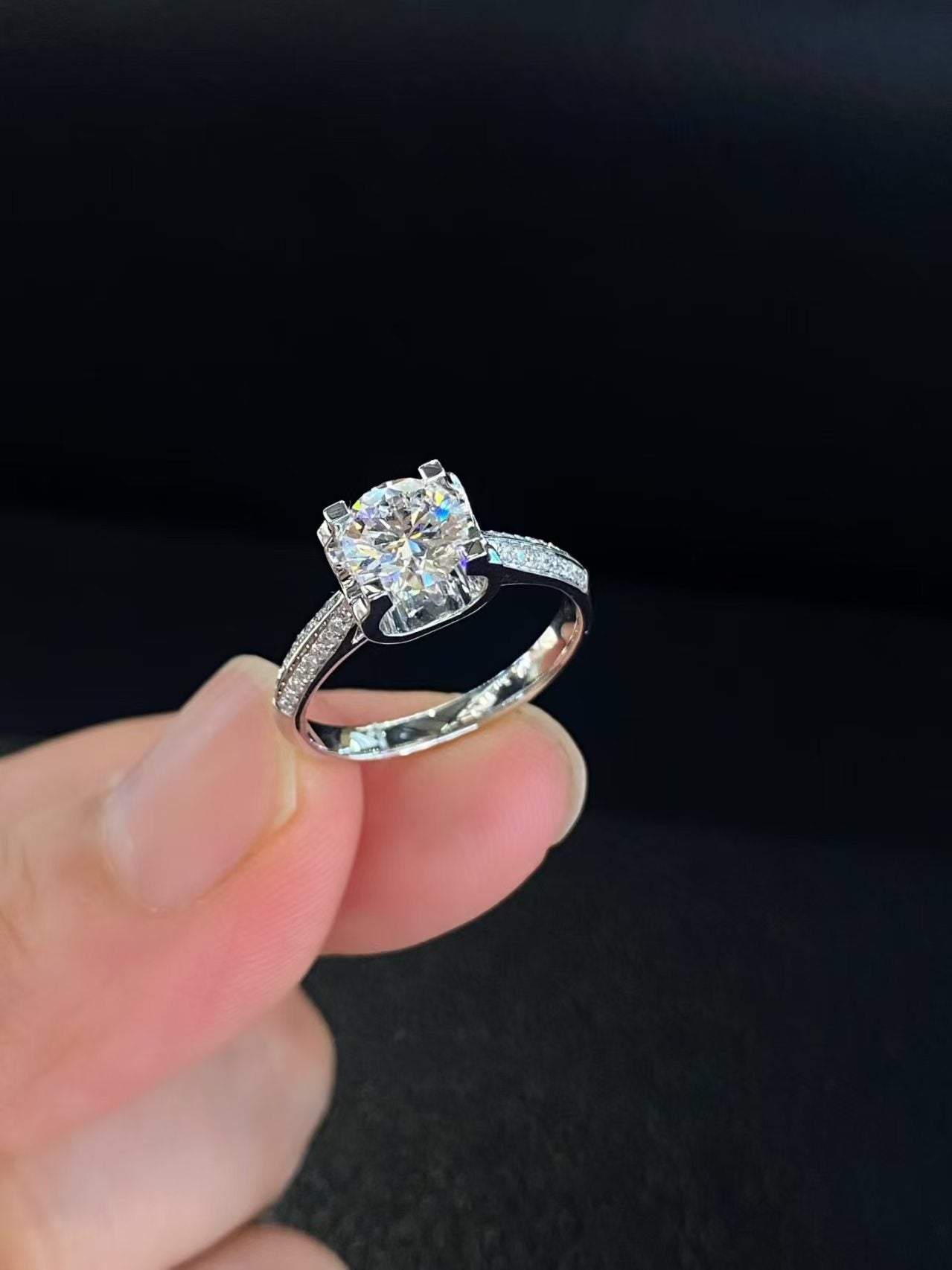 18K WG 1.02ct Round Accent Engagement Ring?