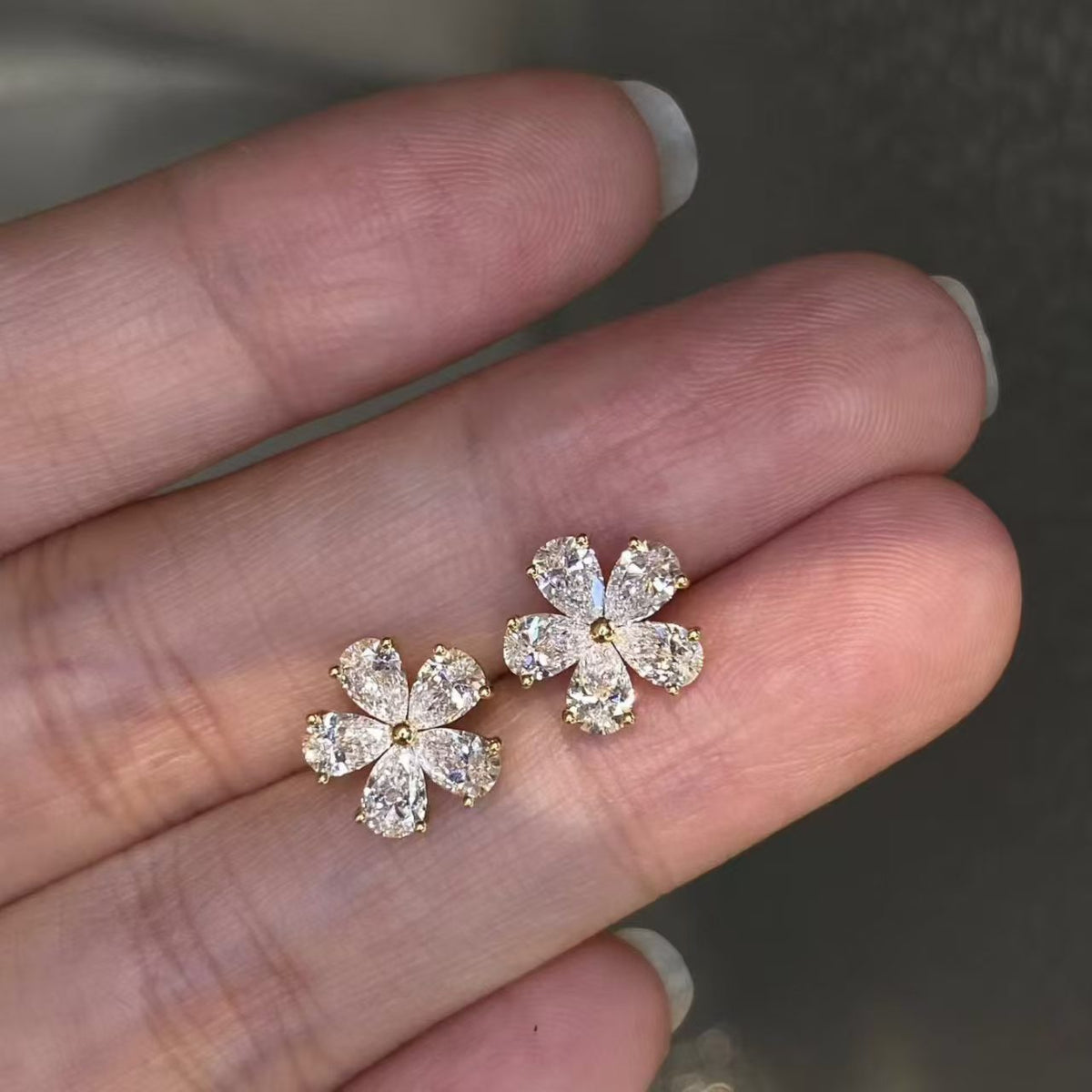 Pear Cut Floral Cluster Lab Diamond Stud Earrings | 1.57ct D Color | 18K Solid Yellow Gold | TE00121