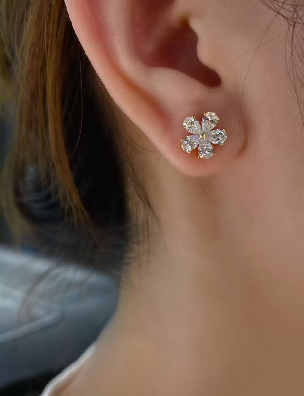 Pear Cut Floral Cluster Lab Diamond Stud Earrings | 1.57ct D Color | 18K Solid Yellow Gold | TE00121