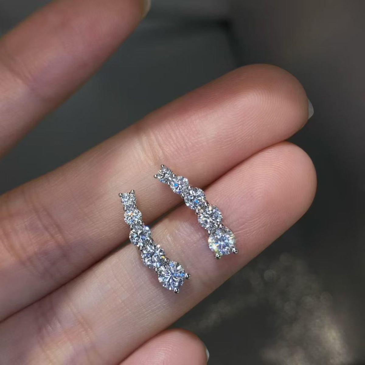 Graduated Round Lab Diamond Stud Earrings | 1.278ct D Color | PT950 Platinum | TE00115