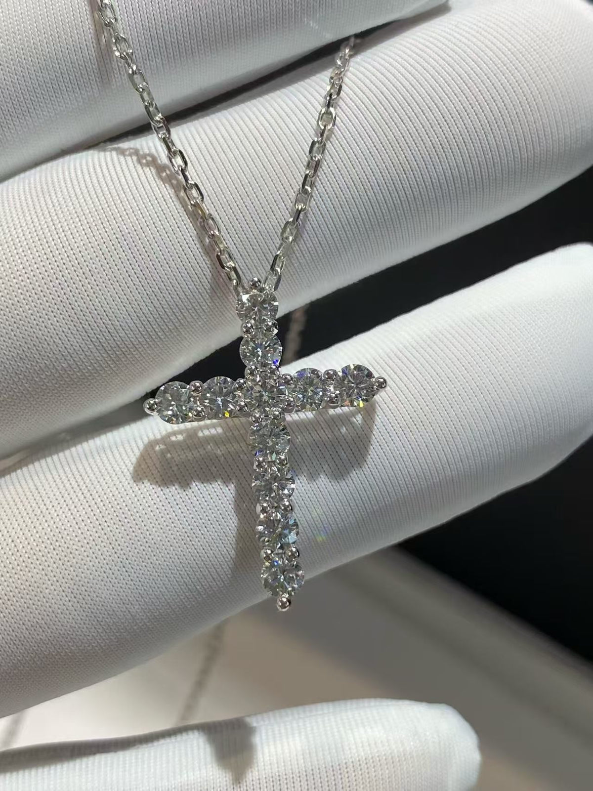 18K WG 1.246ct Diamond Cross Pendant Necklace?