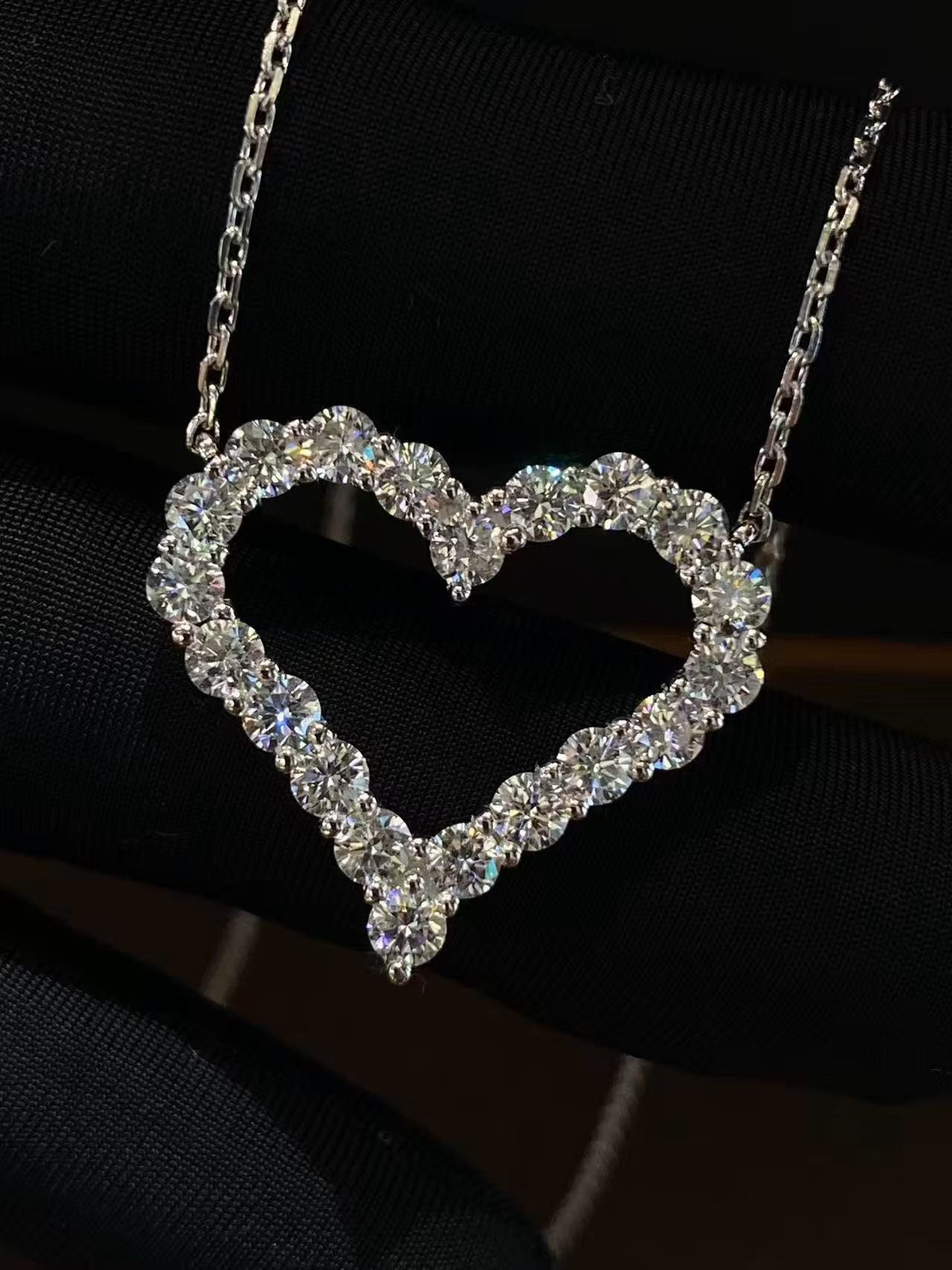 18K WG 2.034ct Open Heart Pendant Necklace