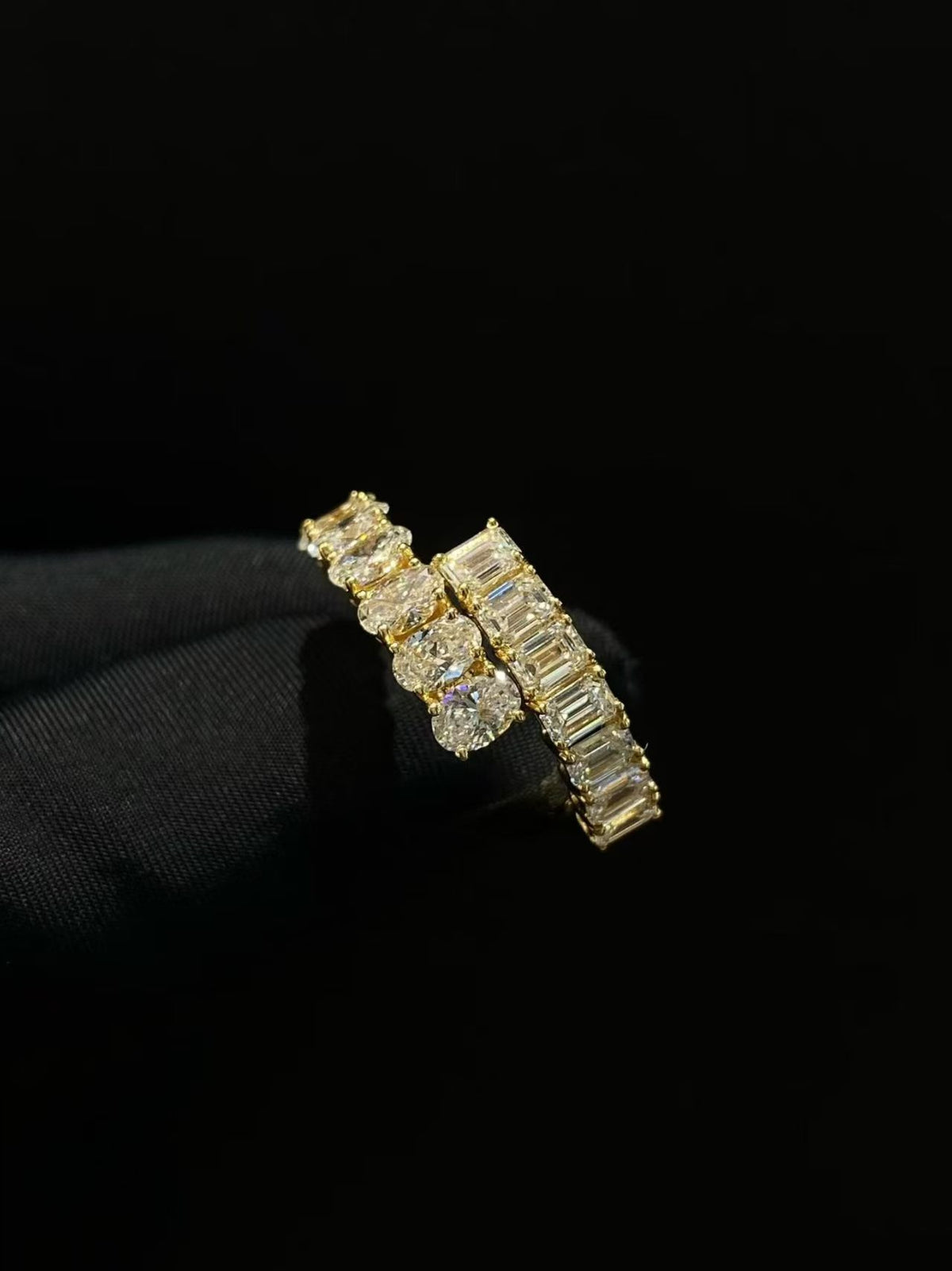 18K YG 2.18ct Mixed-Cut Fashion Ring