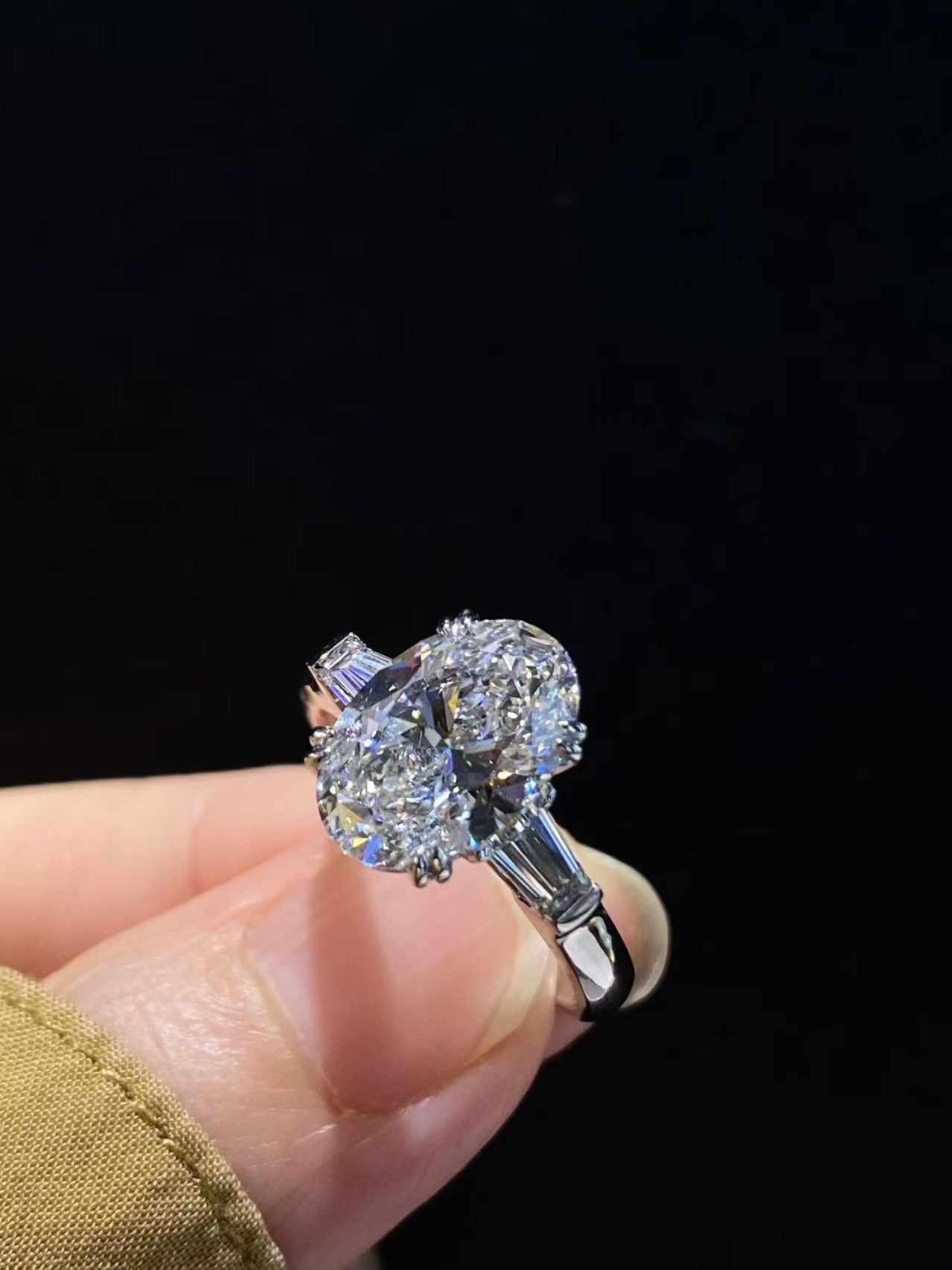 Oval & Baguette Three-Stone Lab Diamond Ring | 3.07ct D Color | PT950 Platinum | TR0099