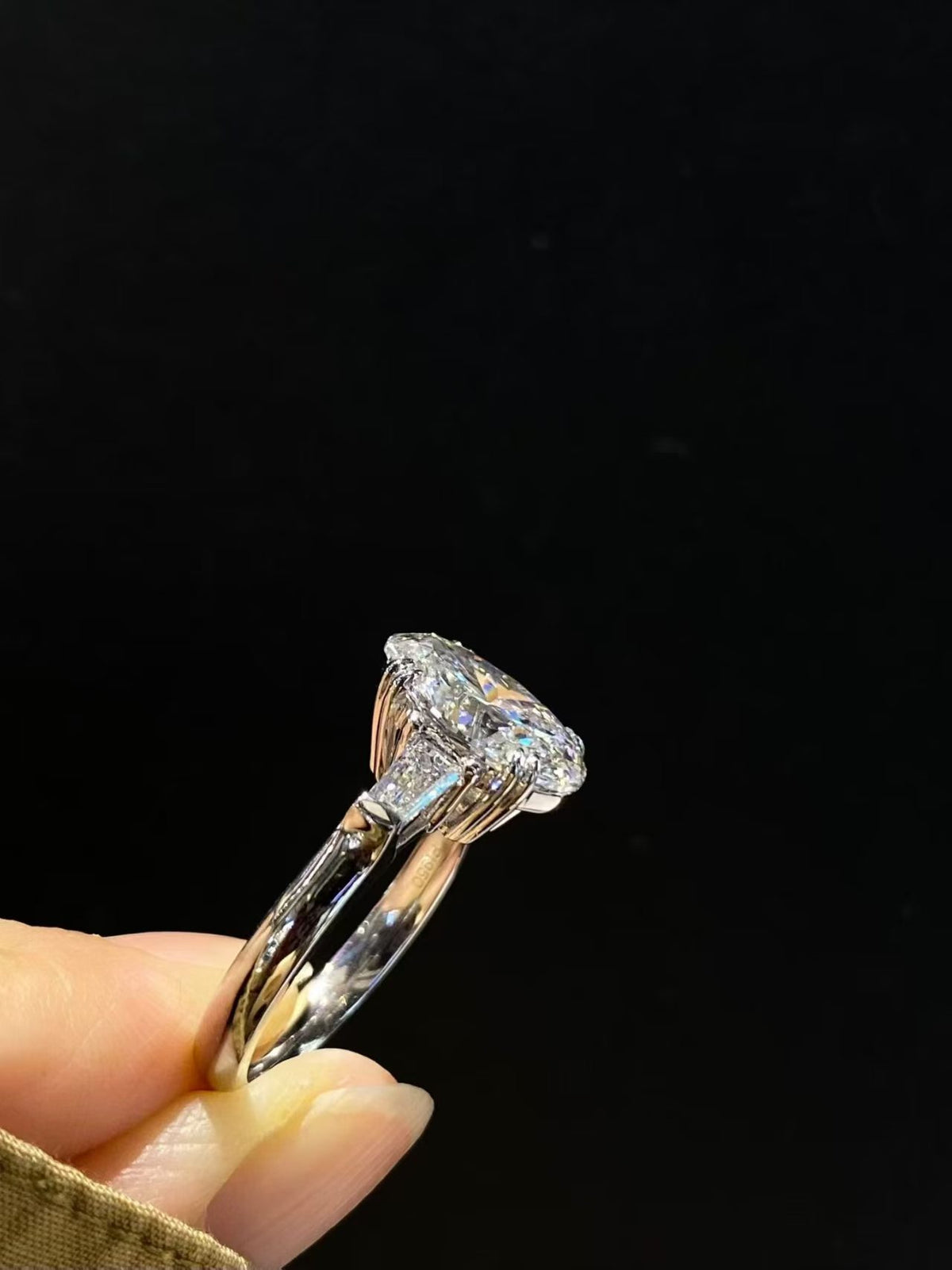 Oval & Baguette Three-Stone Lab Diamond Ring | 3.07ct D Color | PT950 Platinum | TR0099