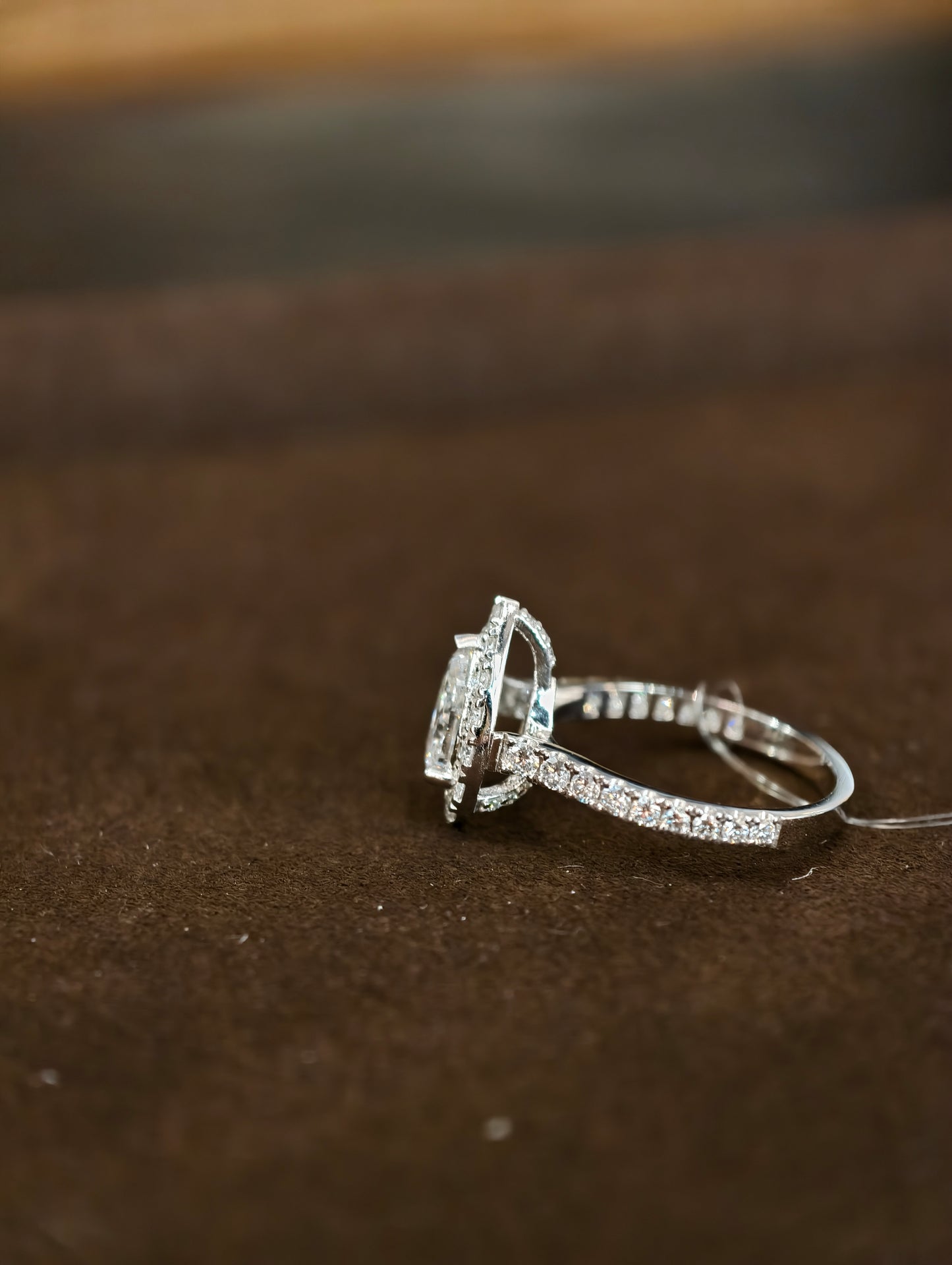 18K Gold Lab-Grown Diamond Pear-Shaped Halo Ring | IGI Certified