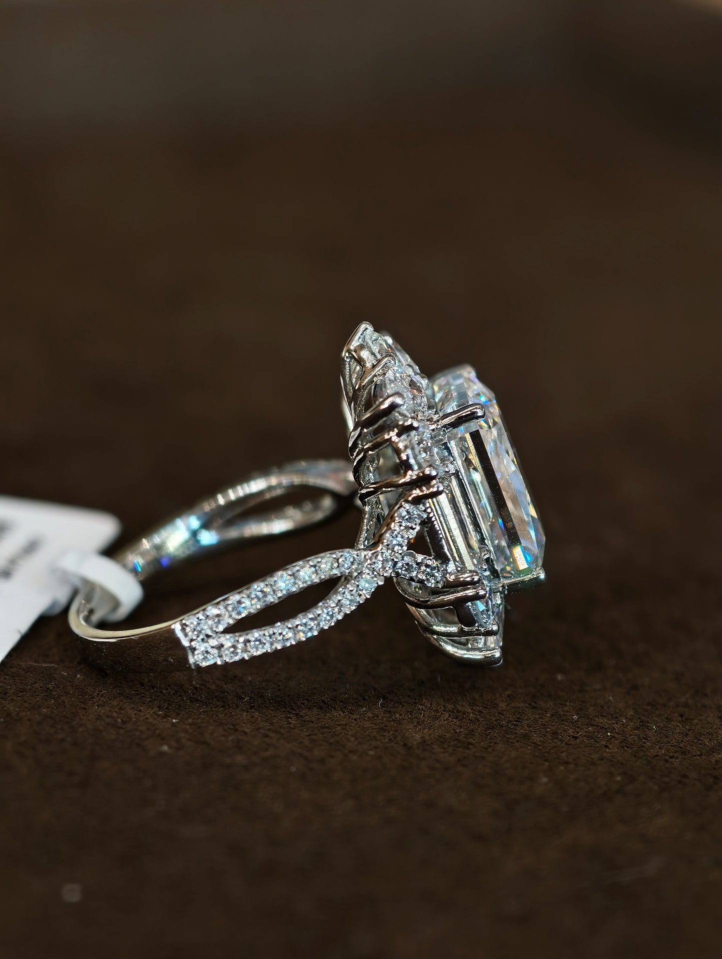18K Gold Lab-Grown Radiant Cut Diamond Floral Halo Ring | IGI Certified